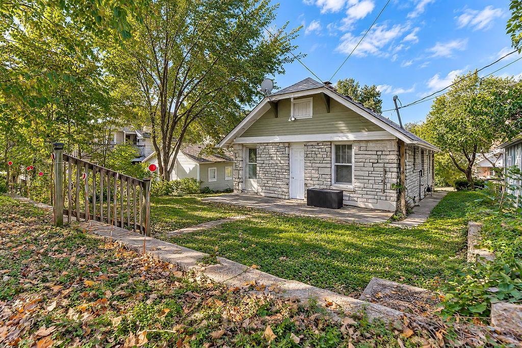 4537 Cambridge Street Property Photo 19