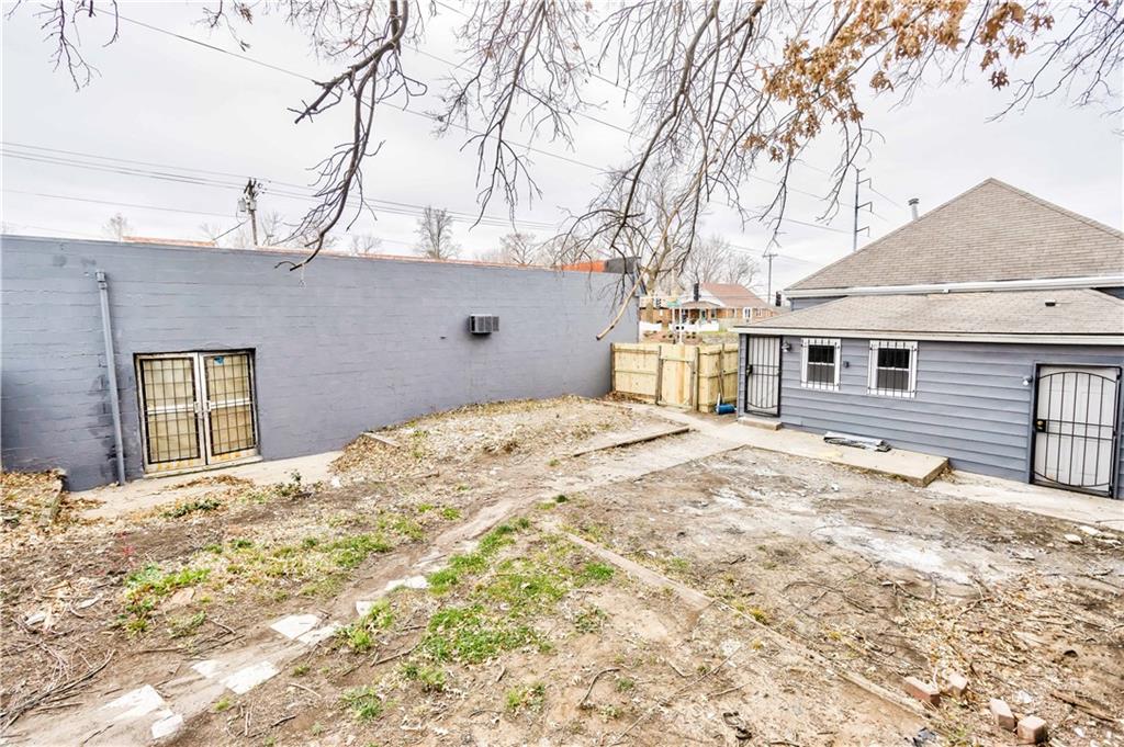 1003 N Liberty Street Property Photo 4