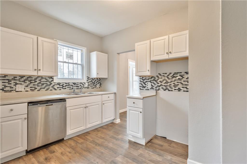 1003 N Liberty Street Property Photo 12