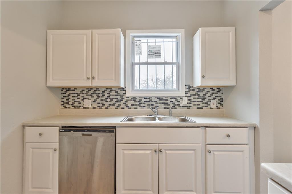 1003 N Liberty Street Property Photo 14