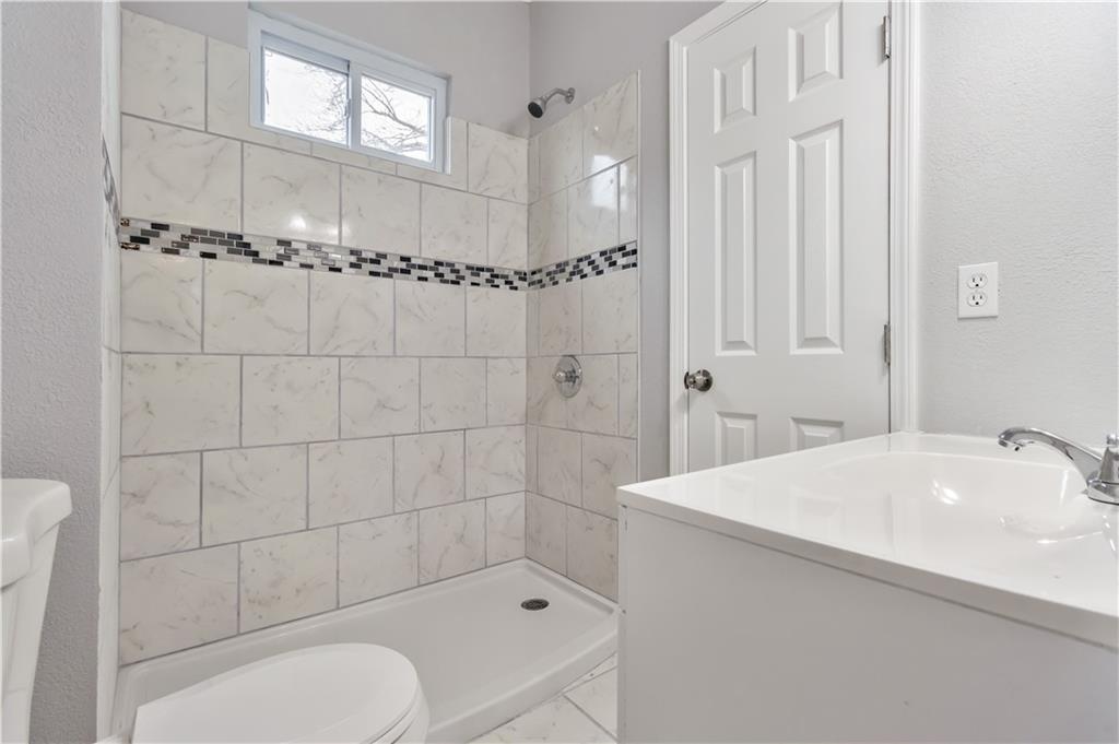 1003 N Liberty Street Property Photo 25