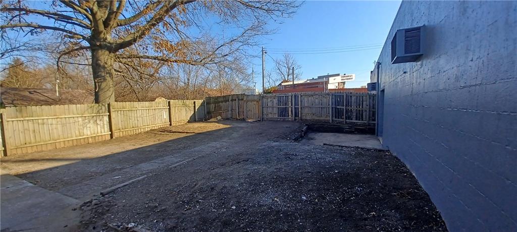 1003 N Liberty Street Property Photo 33