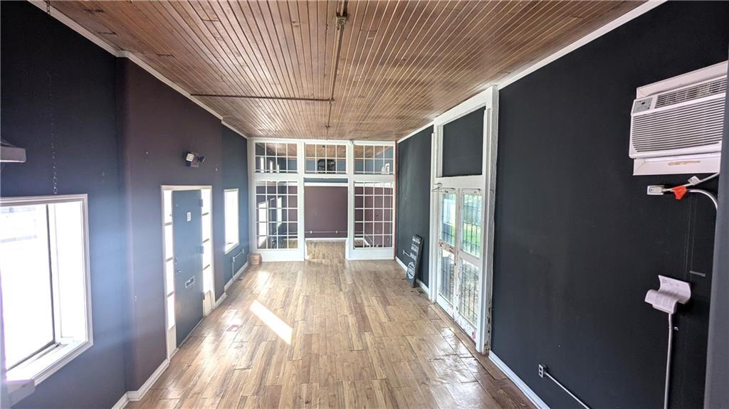 1003 N Liberty Street Property Photo 64