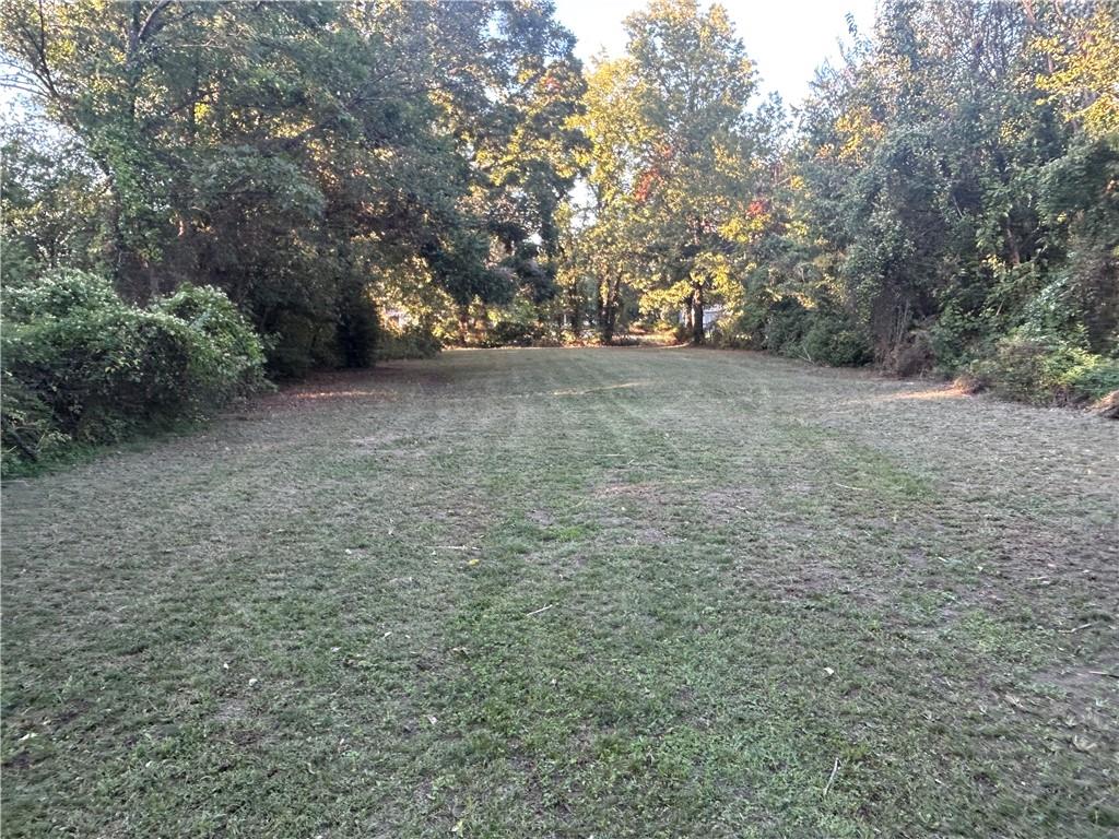 826 Tank Avenue Property Photo 2