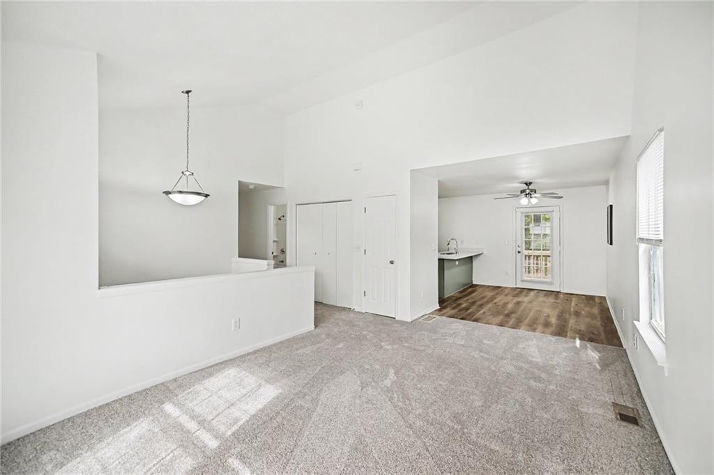 7436 Oakland Avenue Property Photo 3