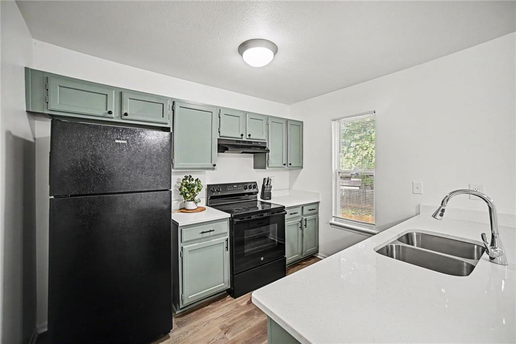 7436 Oakland Avenue Property Photo 8