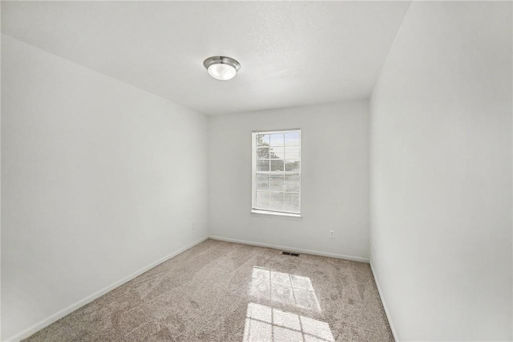 7436 Oakland Avenue Property Photo 16