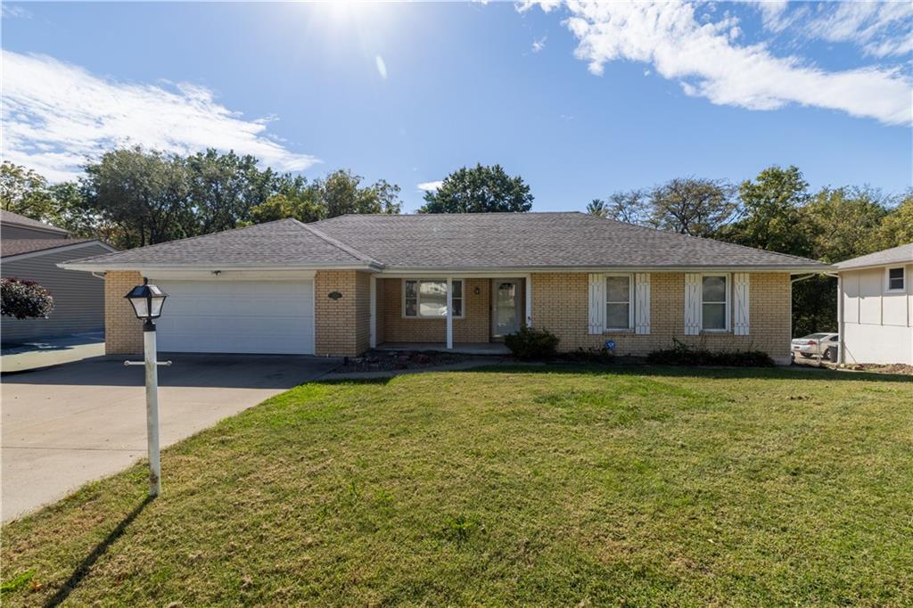 4930 Mockingbird Lane Property Photo 4