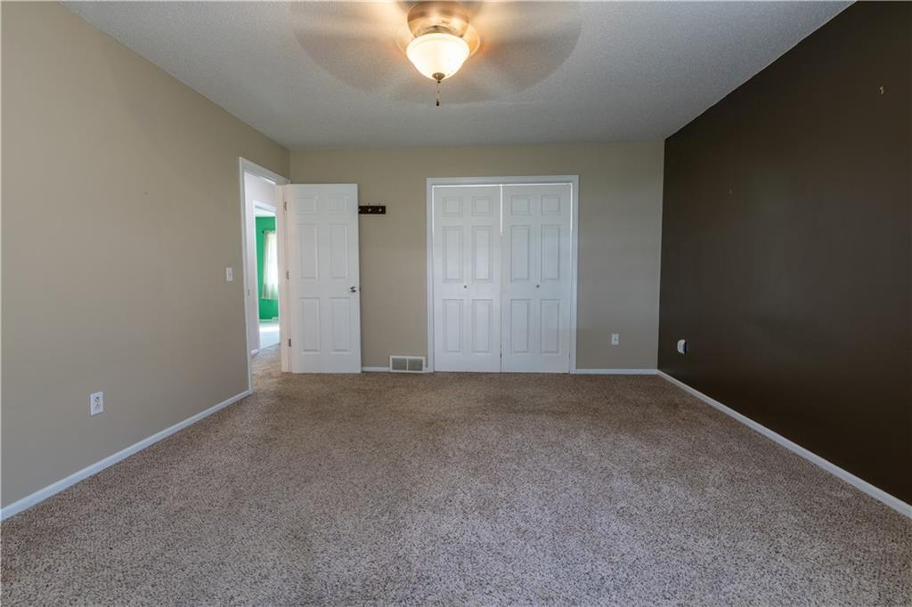 4930 Mockingbird Lane Property Photo 19