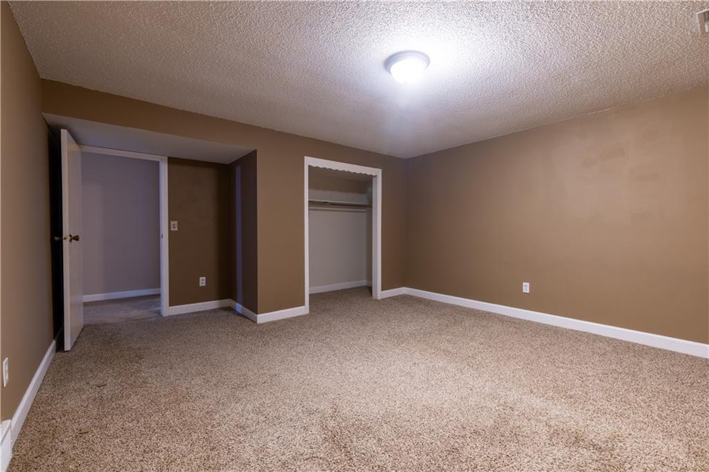 4930 Mockingbird Lane Property Photo 33