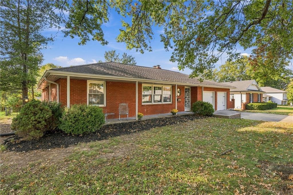 8528 Maywood Avenue Property Photo 4