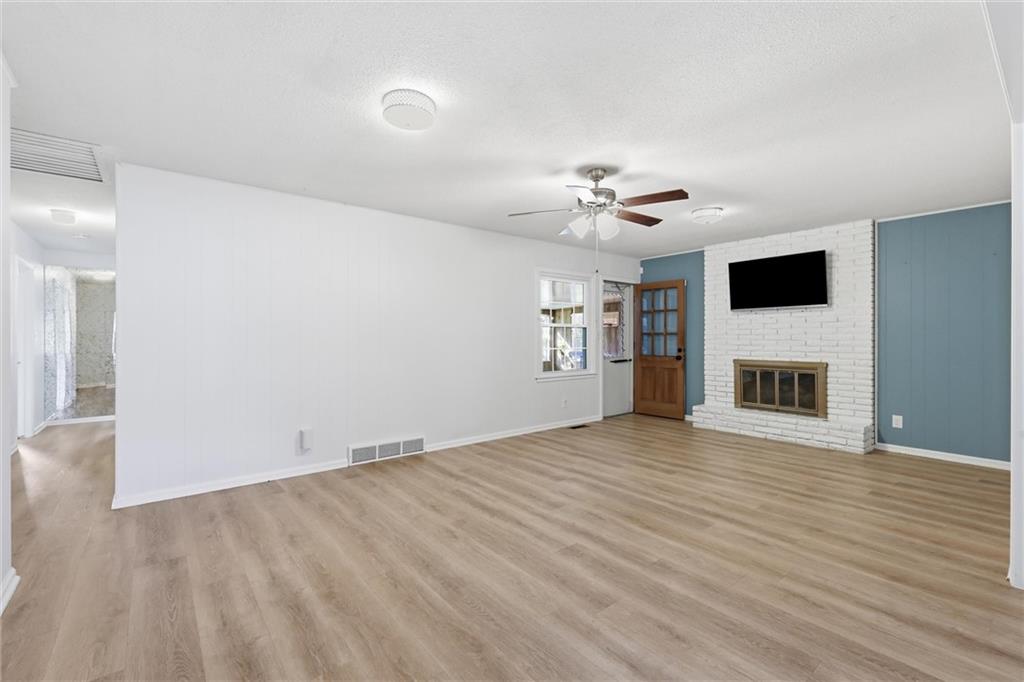 8528 Maywood Avenue Property Photo 8