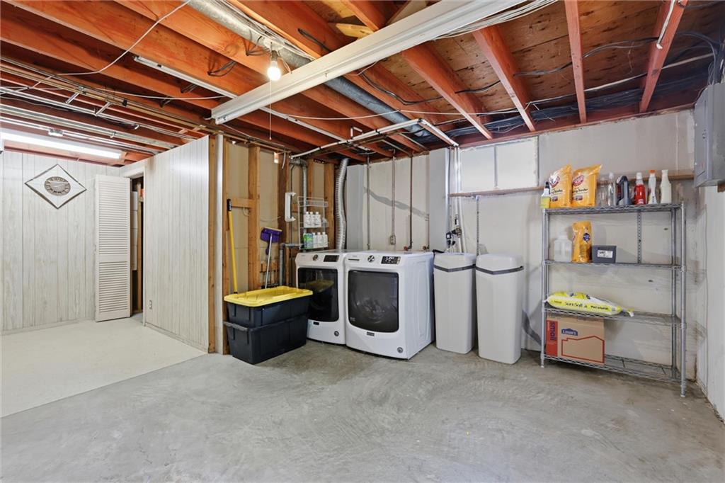 8528 Maywood Avenue Property Photo 34