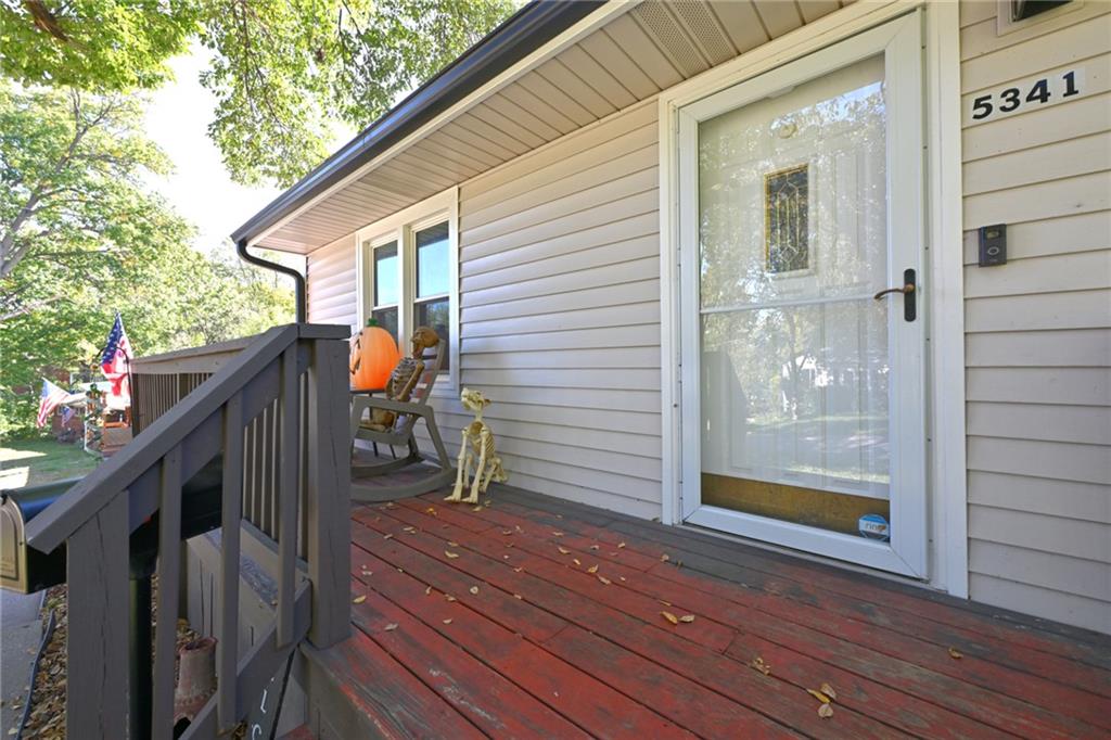 5341 Clark Avenue Property Photo 3