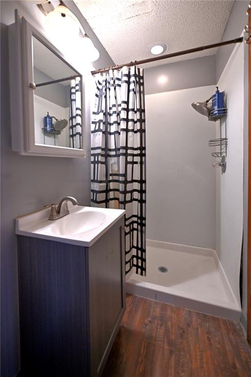 5341 Clark Avenue Property Photo 20