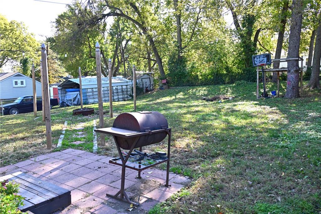 5341 Clark Avenue Property Photo 43
