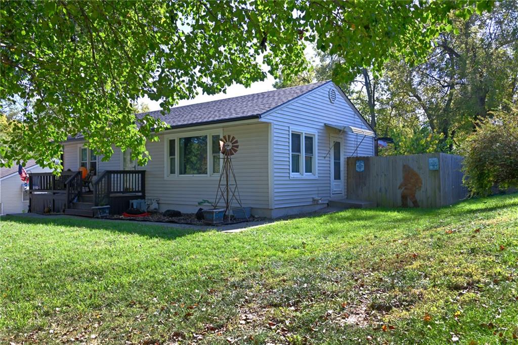 5341 Clark Street Property Photo 39