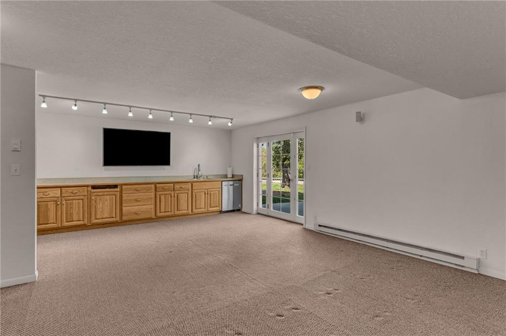 9027 Us 59 Highway Property Photo 35