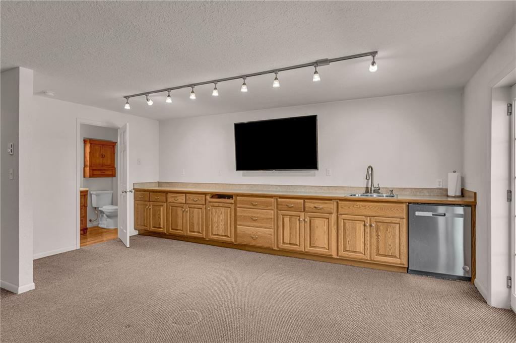 9027 Us 59 Highway Property Photo 36