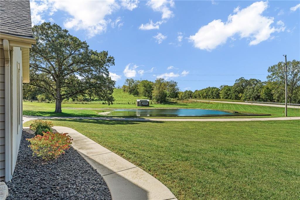9027 Us 59 Highway Property Photo 39