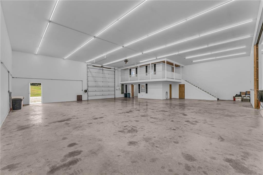9027 Us 59 Highway Property Photo 45