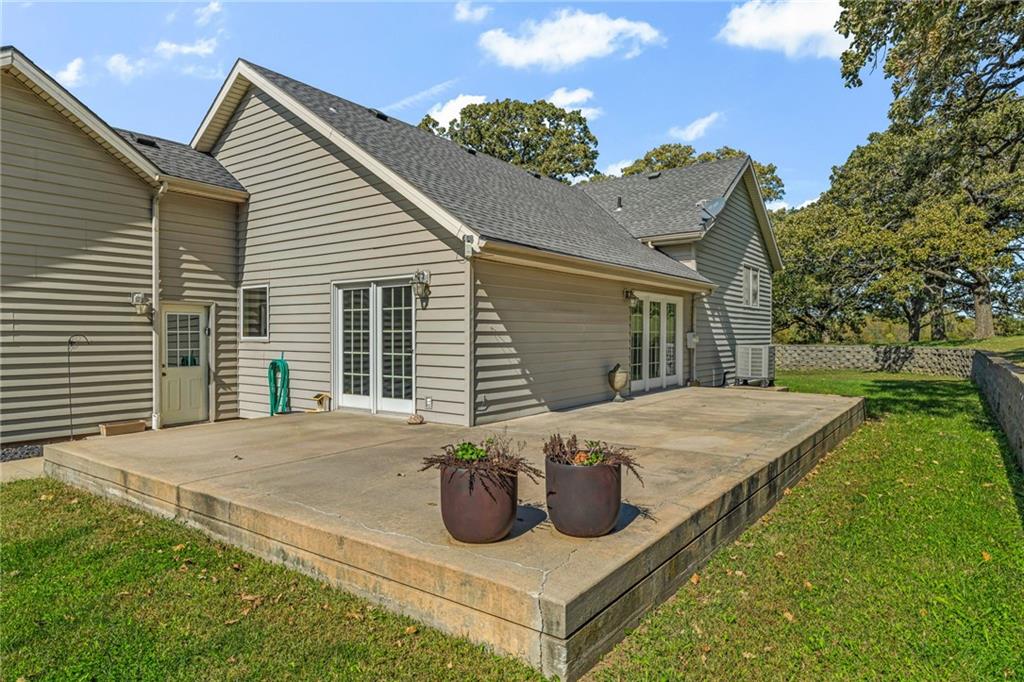 9027 Us 59 Highway Property Photo 55