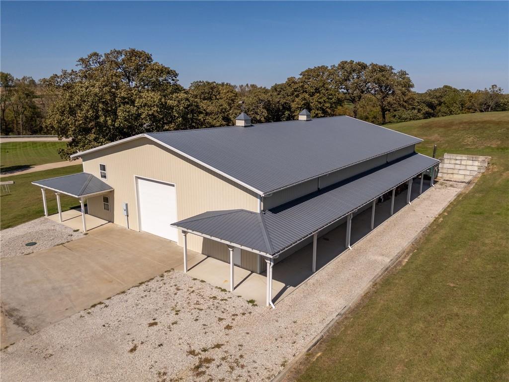 9027 Us 59 Highway Property Photo 60