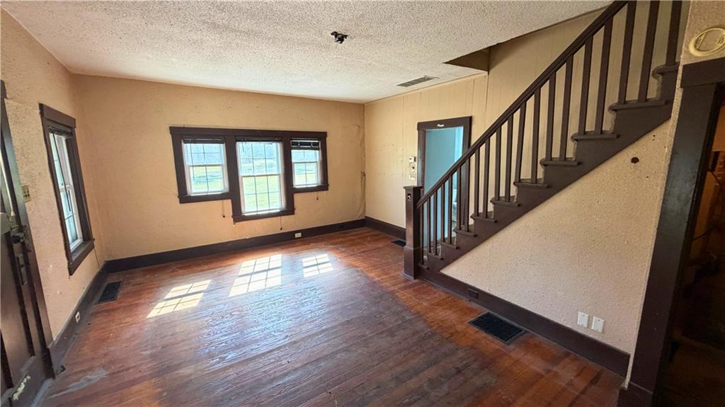 202 N 12th Street Property Photo 5