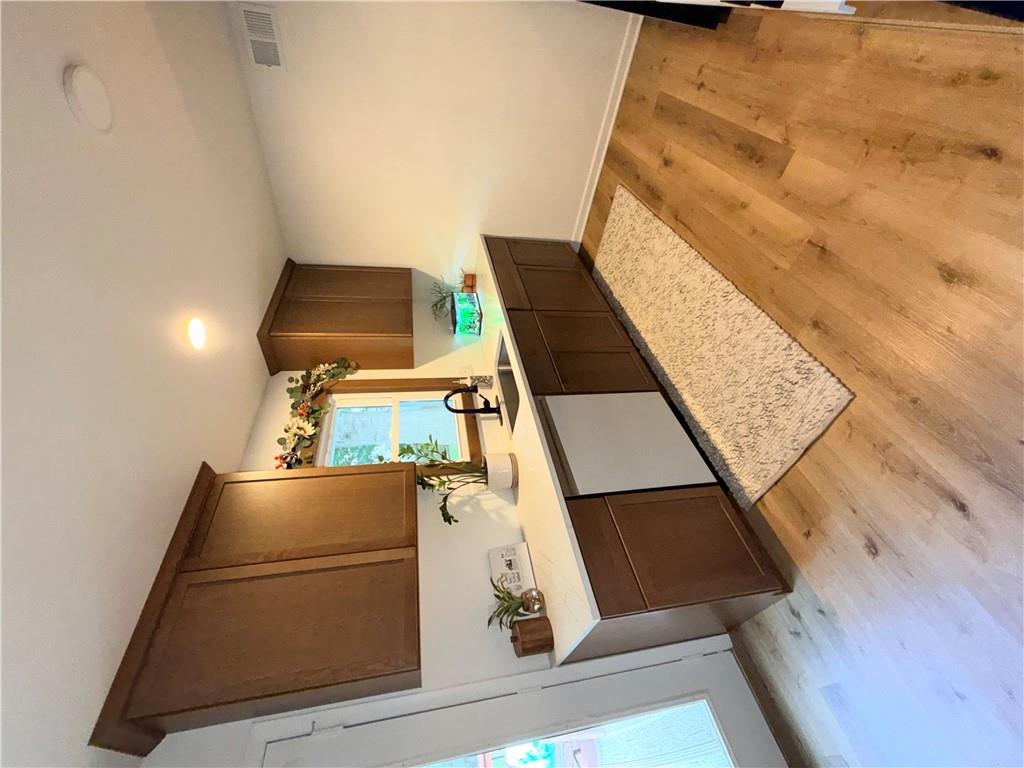12100 59 Street Property Photo 10