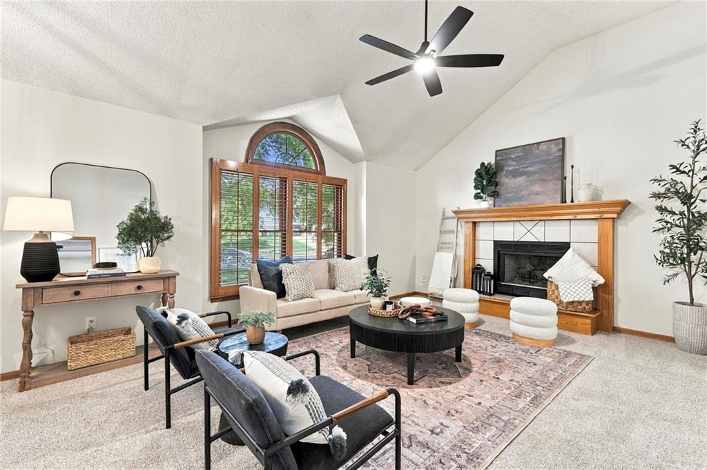 15205 Lamar Avenue Property Photo 3
