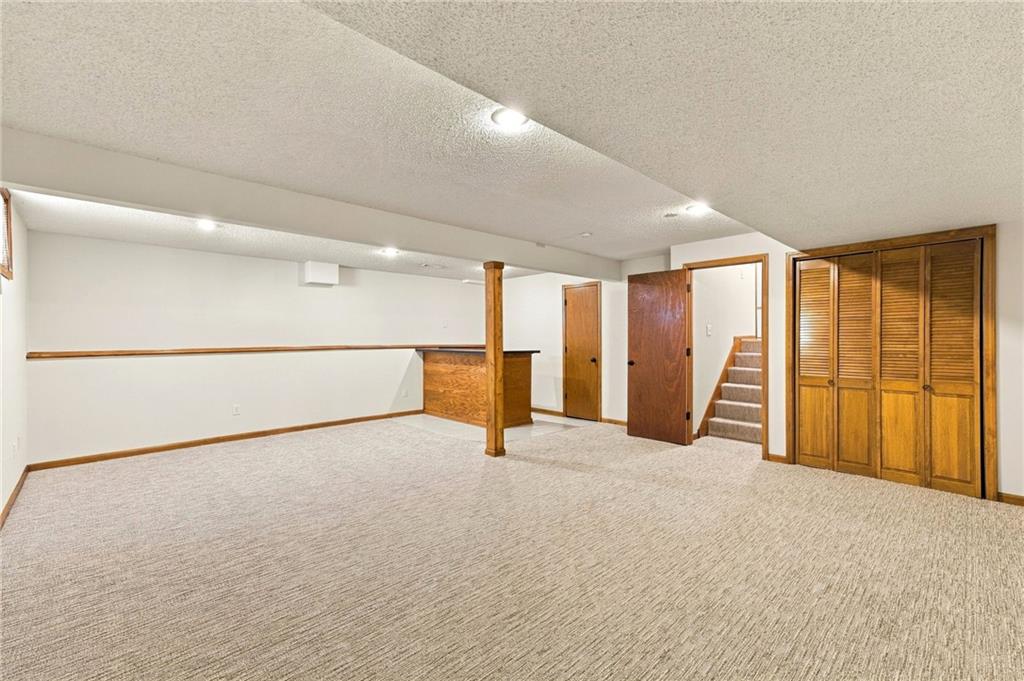 15205 Lamar Avenue Property Photo 18