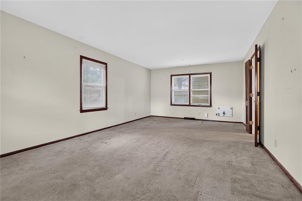5701 W 97th Terrace Property Photo 10