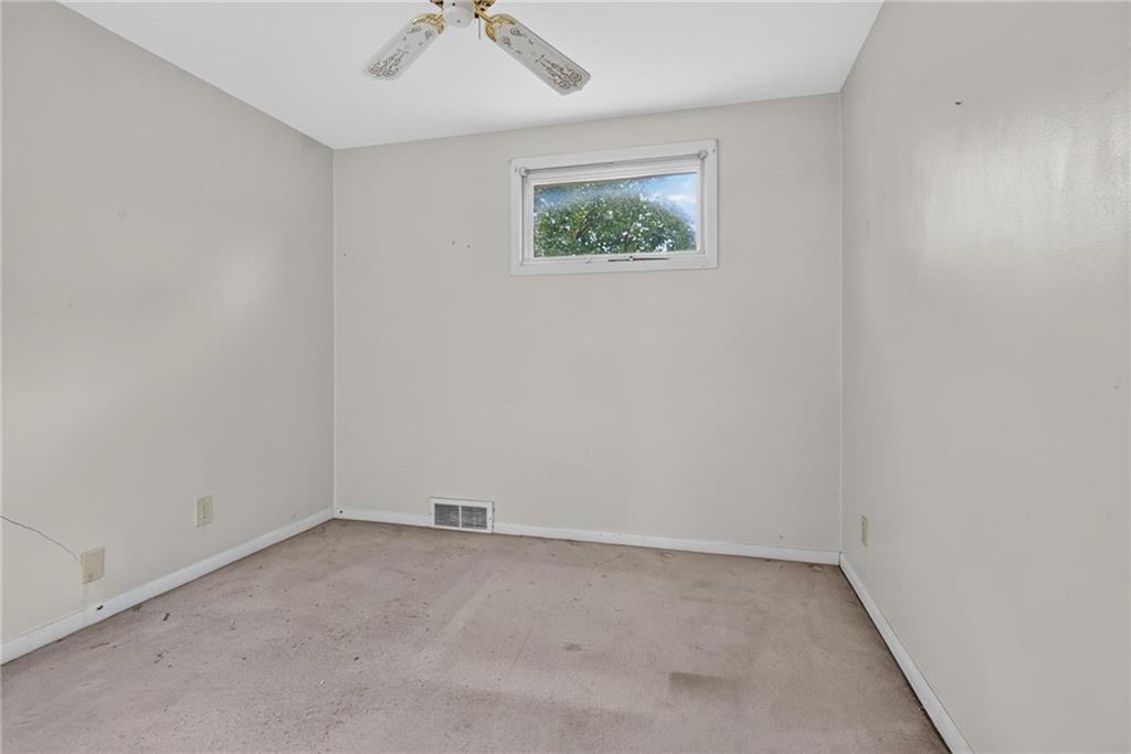 5701 W 97th Terrace Property Photo 18
