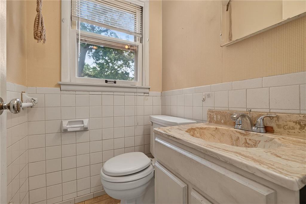 5701 W 97th Terrace Property Photo 34