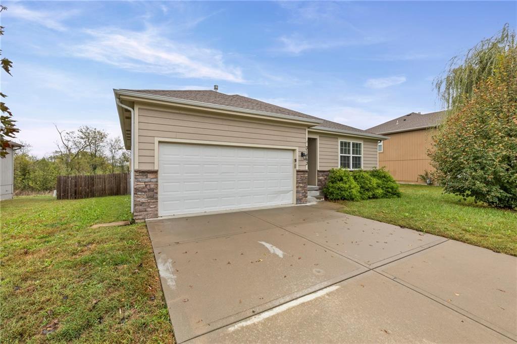 31863 W 172nd Street Property Photo 2