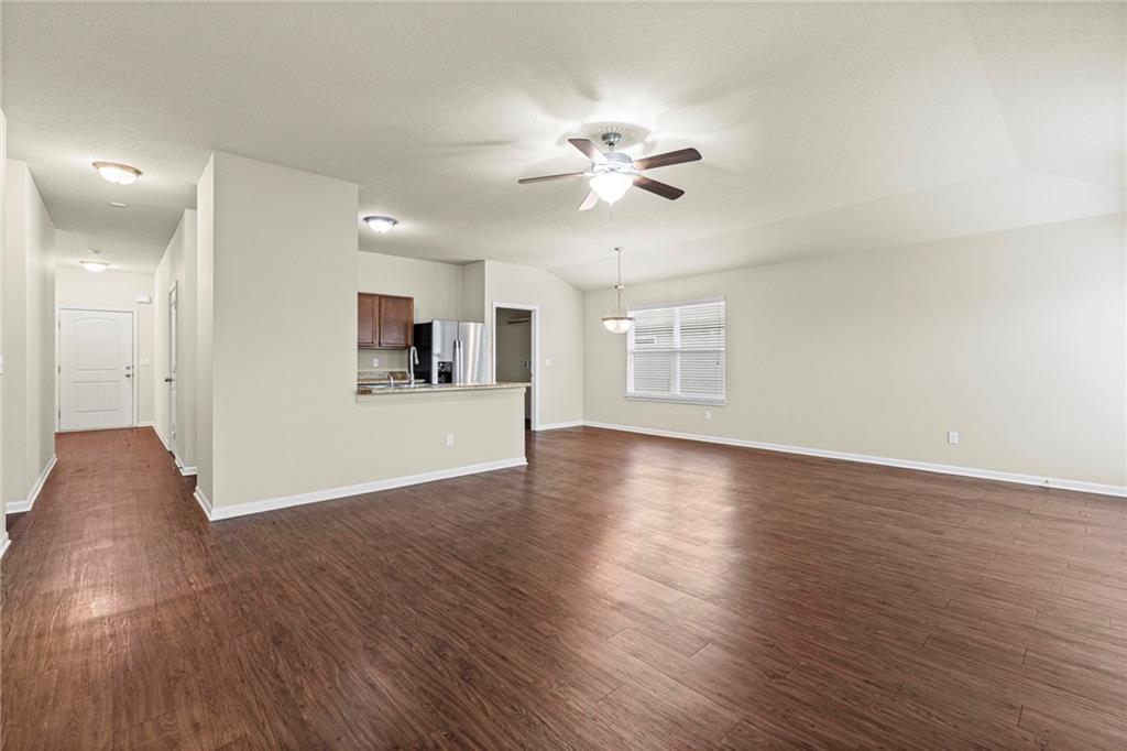 31863 W 172nd Street Property Photo 5