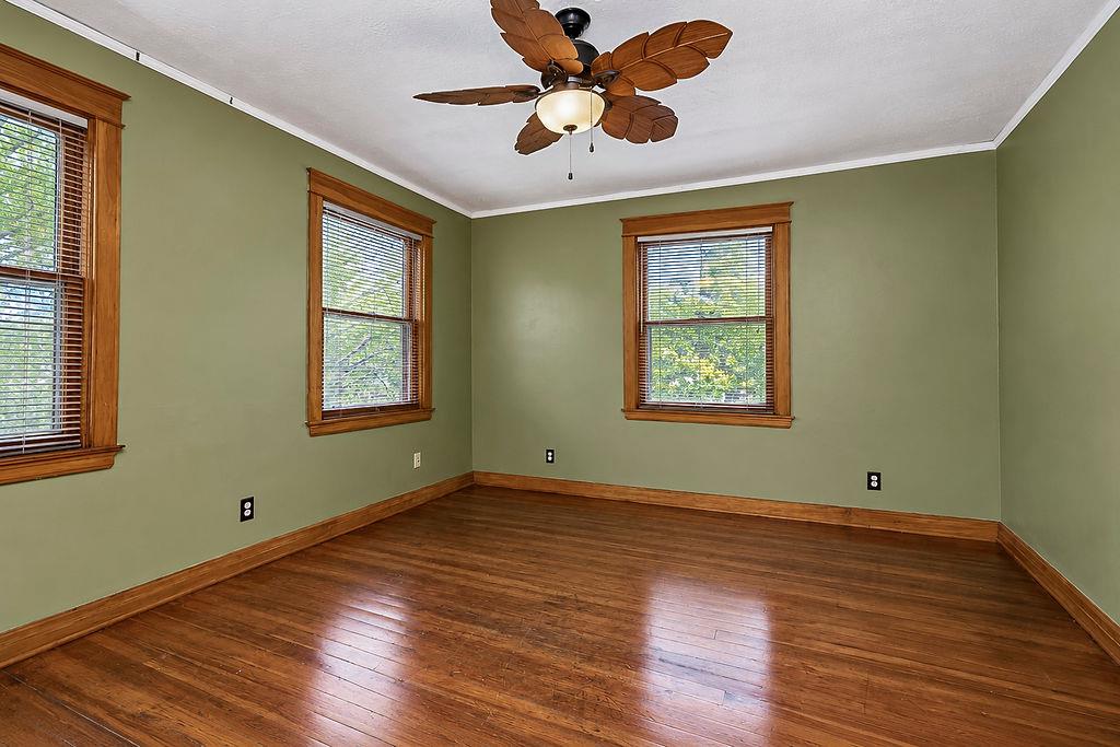 3215 Central Street Property Photo 23
