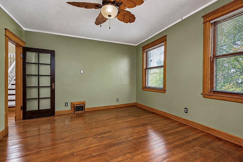 3215 Central Street Property Photo 24