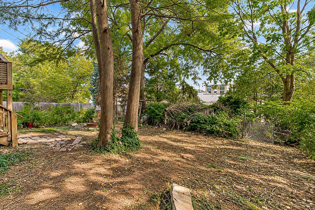 3215 Central Street Property Photo 35