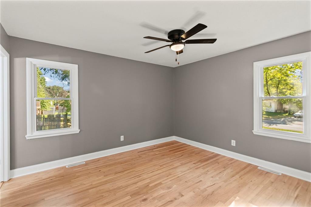 11911 Fremont Avenue Property Photo 20