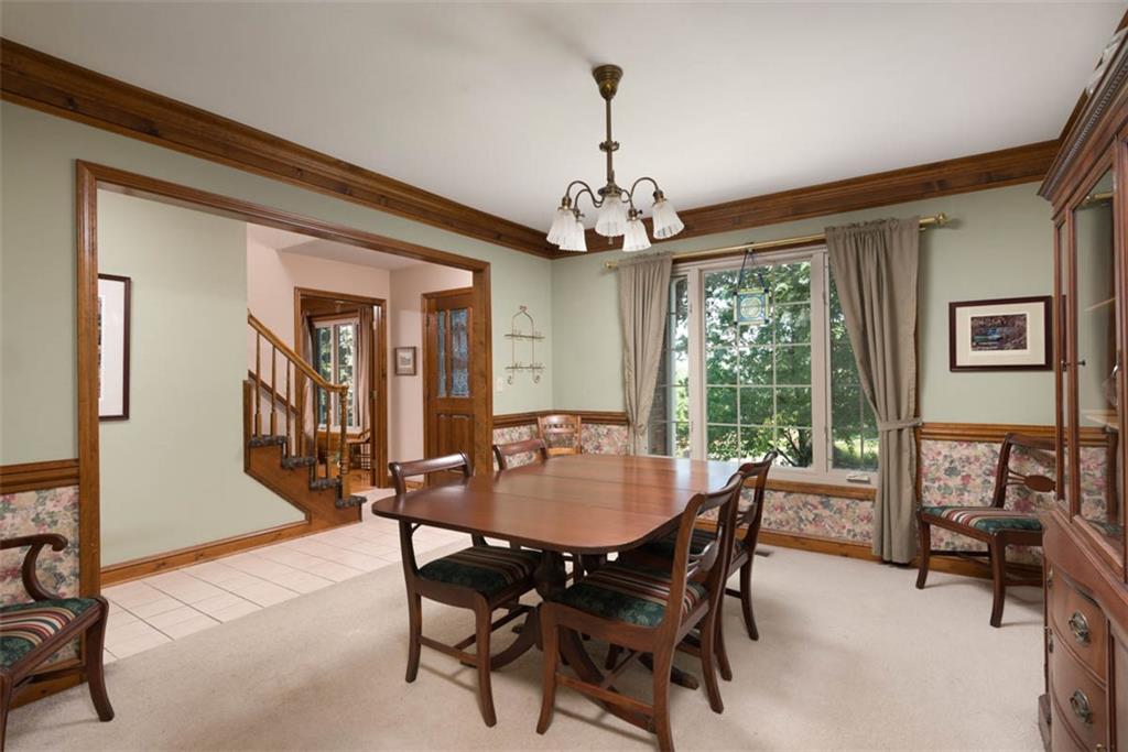 719 White Oak Lane Property Photo 15