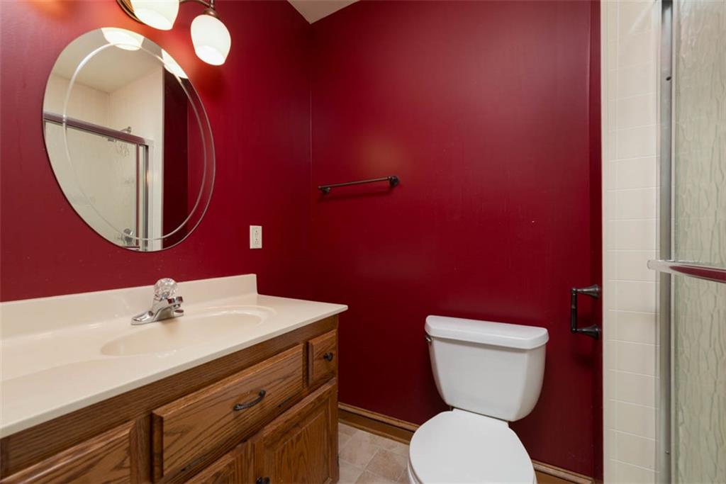 719 White Oak Lane Property Photo 42