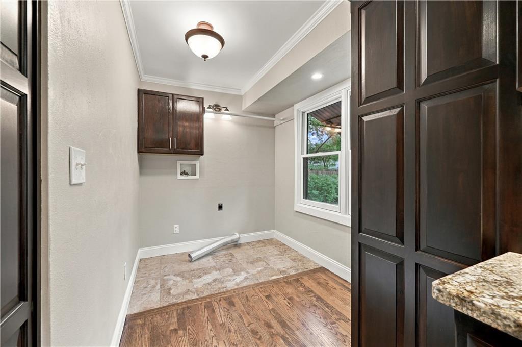 1703 Ne 77 Street Property Photo 4