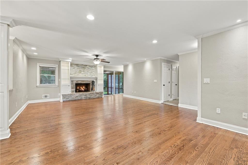 1703 Ne 77 Street Property Photo 8