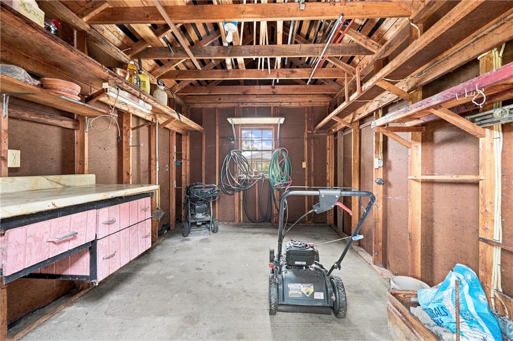 1703 Ne 77 Street Property Photo 21