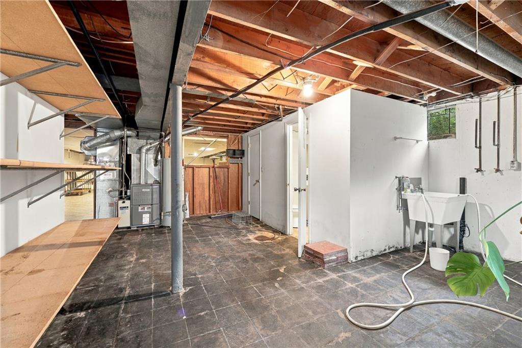 1703 Ne 77 Street Property Photo 25
