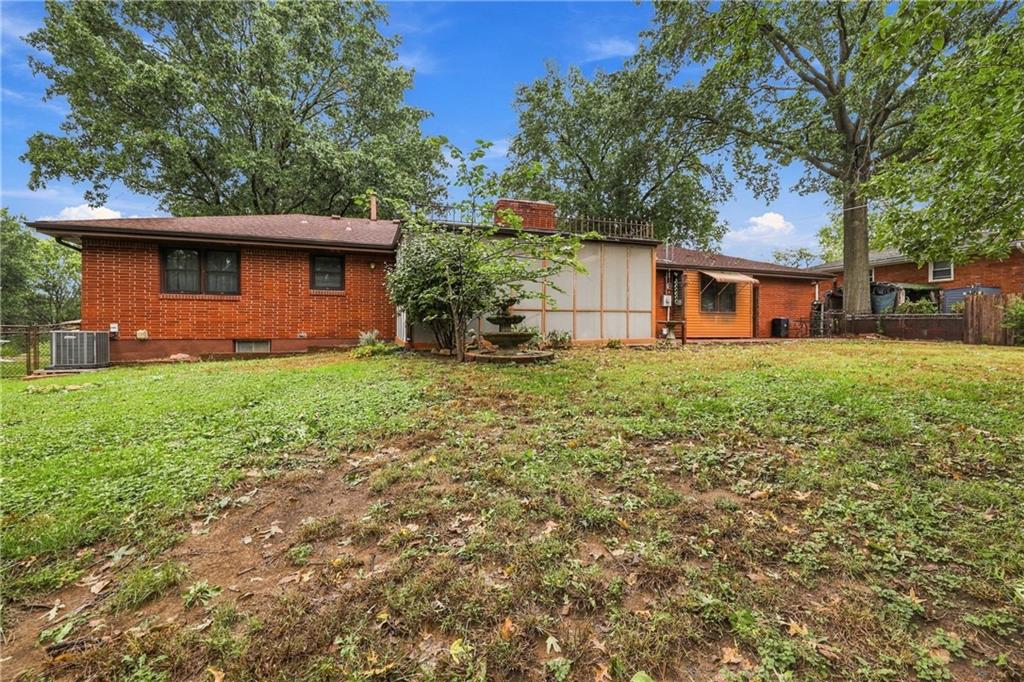 1703 Ne 77 Street Property Photo 29