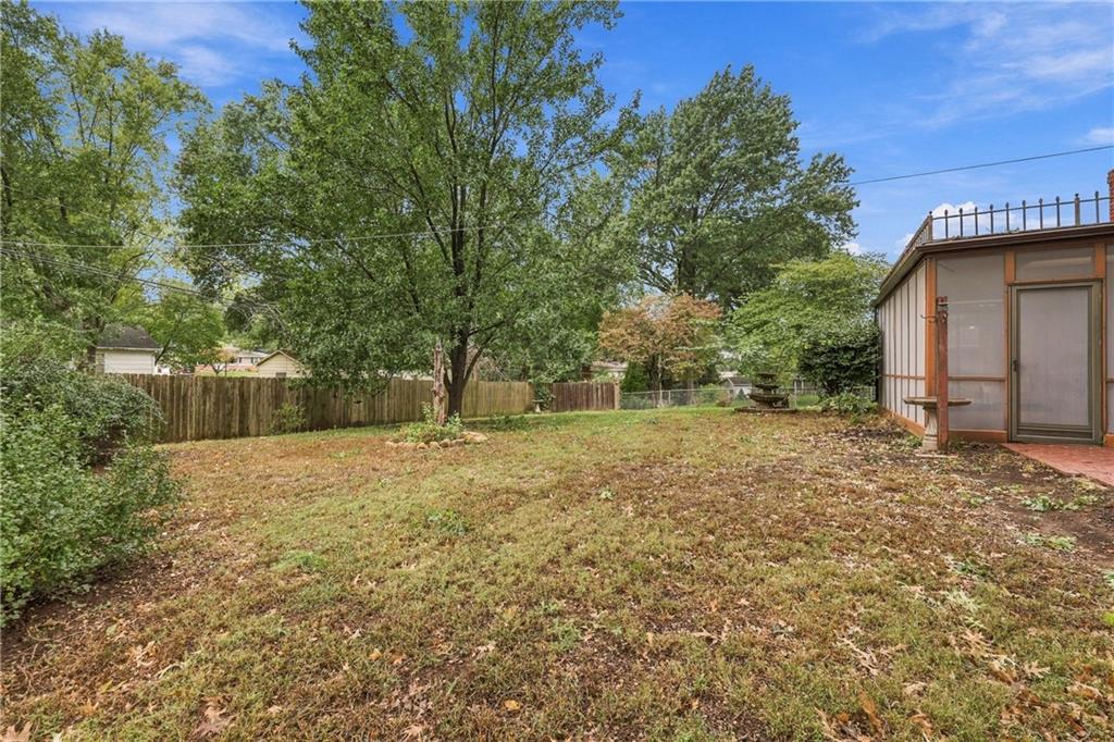 1703 Ne 77 Street Property Photo 30