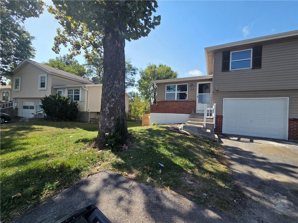 909 N Jan Mar Street Property Photo 1