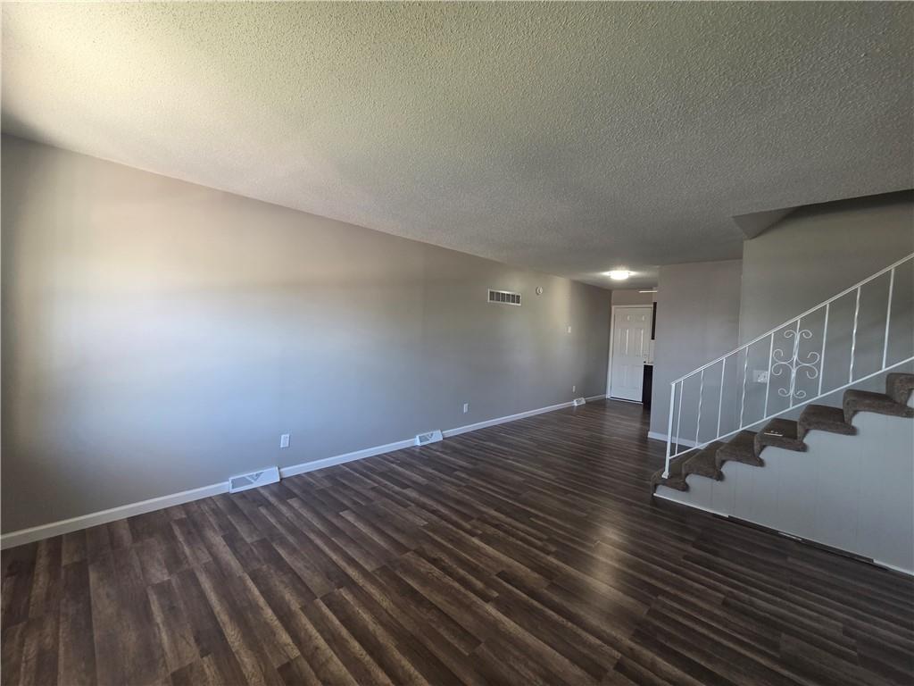 909 N Jan Mar Street Property Photo 5